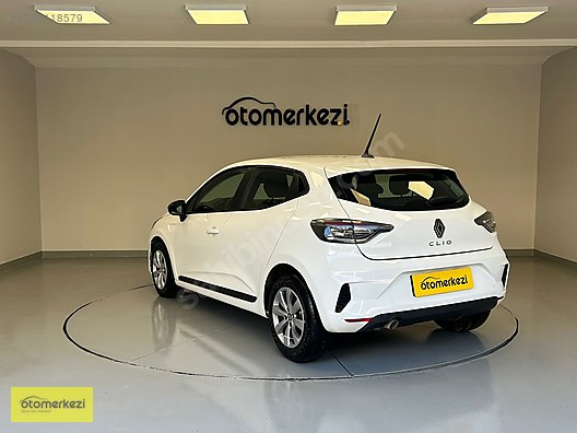 OTOMERKEZİ'NDE 0.79 İLE 12 AY KREDİ - K.KARTI 12 TAKSİT- CLİO