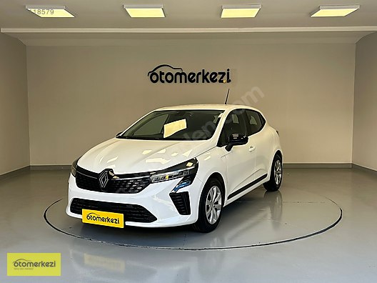 OTOMERKEZİ'NDE 0.79 İLE 12 AY KREDİ - K.KARTI 12 TAKSİT- CLİO