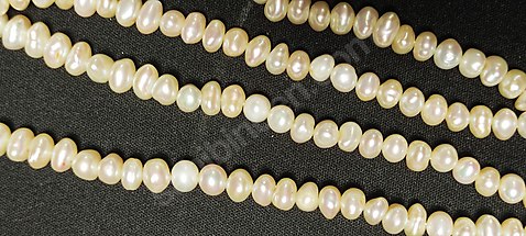 Orijinal Zarif İnci, Altın Uçlu Kolye Şıklığınızı Tamamlayın!