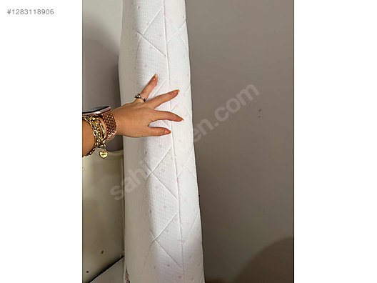 Used & Brand New Items / Home Decor / Furniture / Child & Teen Room / Bed & Mattress