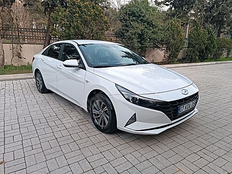 Hyundai / Elantra / 1.6 MPI / Style Comfort / 2021 MODEL HYUNDA?? ...