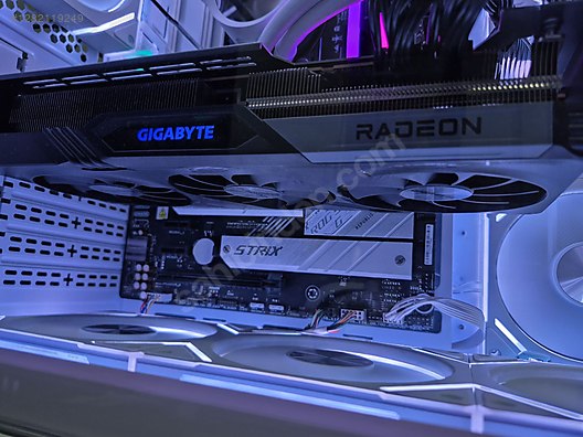 Used & Brand New Items / Computers / Desktops / Desktop Components / Graphics Cards