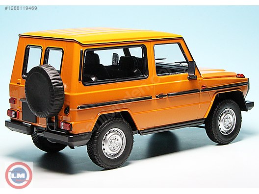 Minichamps Diecast Model 1:18 Mercedes Benz Araba - 1288119469