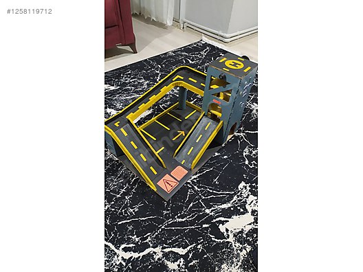 Asansörlü Araç Oyun Pisti Kartondan Yapılma Takas olur - Karton Ev / Yapı Maket Alışverişte İlk Adres sahibinden.com'da