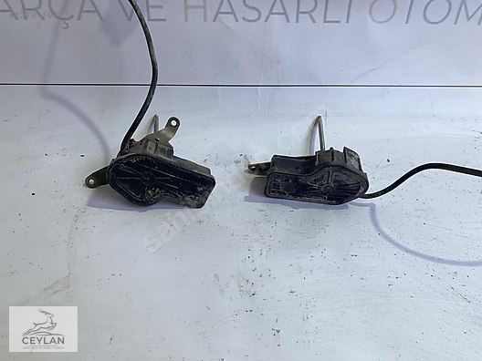 2001 model Volvo S4" far fıskiyesi motoru görseli 2