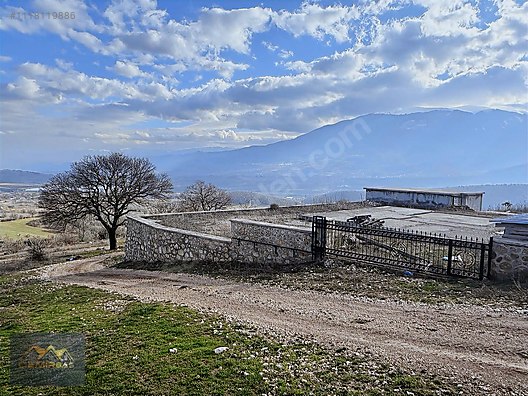 ÜMİTALAN KÖYÜNDE 2,550 M2 PANORAMİK MANZARALI TARLA #1118119886