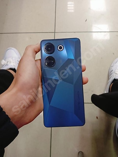 Tekno camon 20