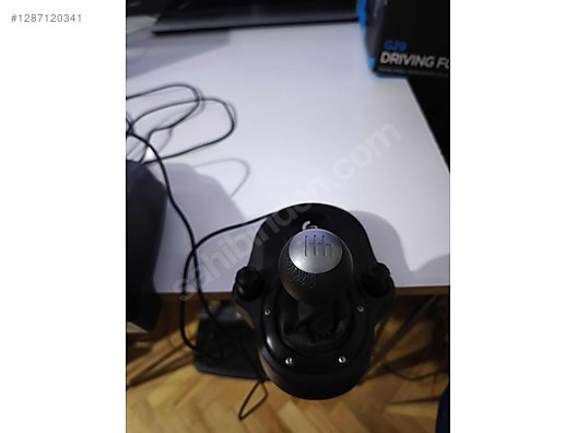 Used & Brand New Items / Gaming & Gamers Exclusive / Gaming Equipment / PC Game Racing Wheels