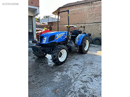 Machinery / Agricultural Machines / Tractors / New Holland / TD4.78B