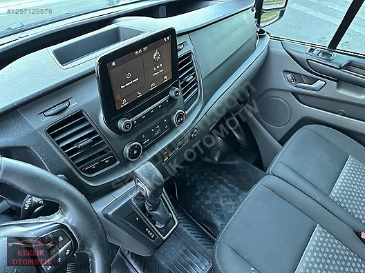 Vasıta / Minivan & Panelvan / Ford / Transit Custom / 320 L Deluxe