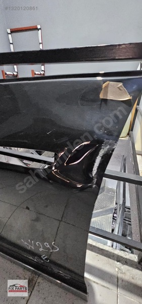 Mercedes EQE Kapı
