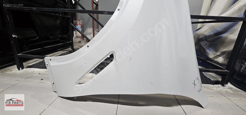 BMW X1 Çamurluk