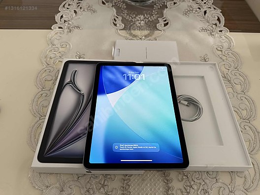 Apple iPad Air 7 128 GB Tablet - 1316121334