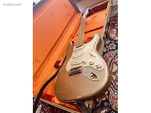 İkinci El ve Sıfır Alışveriş / Müzik / Müzik Aletleri / Telli Çalgılar / Gitar / Elektro