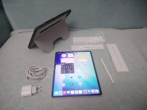 Apple / iPad Pro 6 / İpad Pro 6 m2 chip + Apple pencil 2 tertemiz