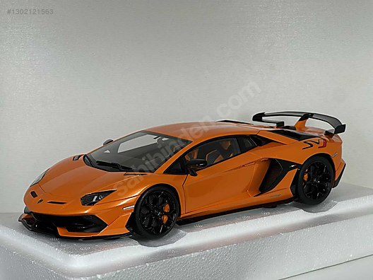 Autoart Diecast Model 1:18 Lamborghini Araba - 1302121563