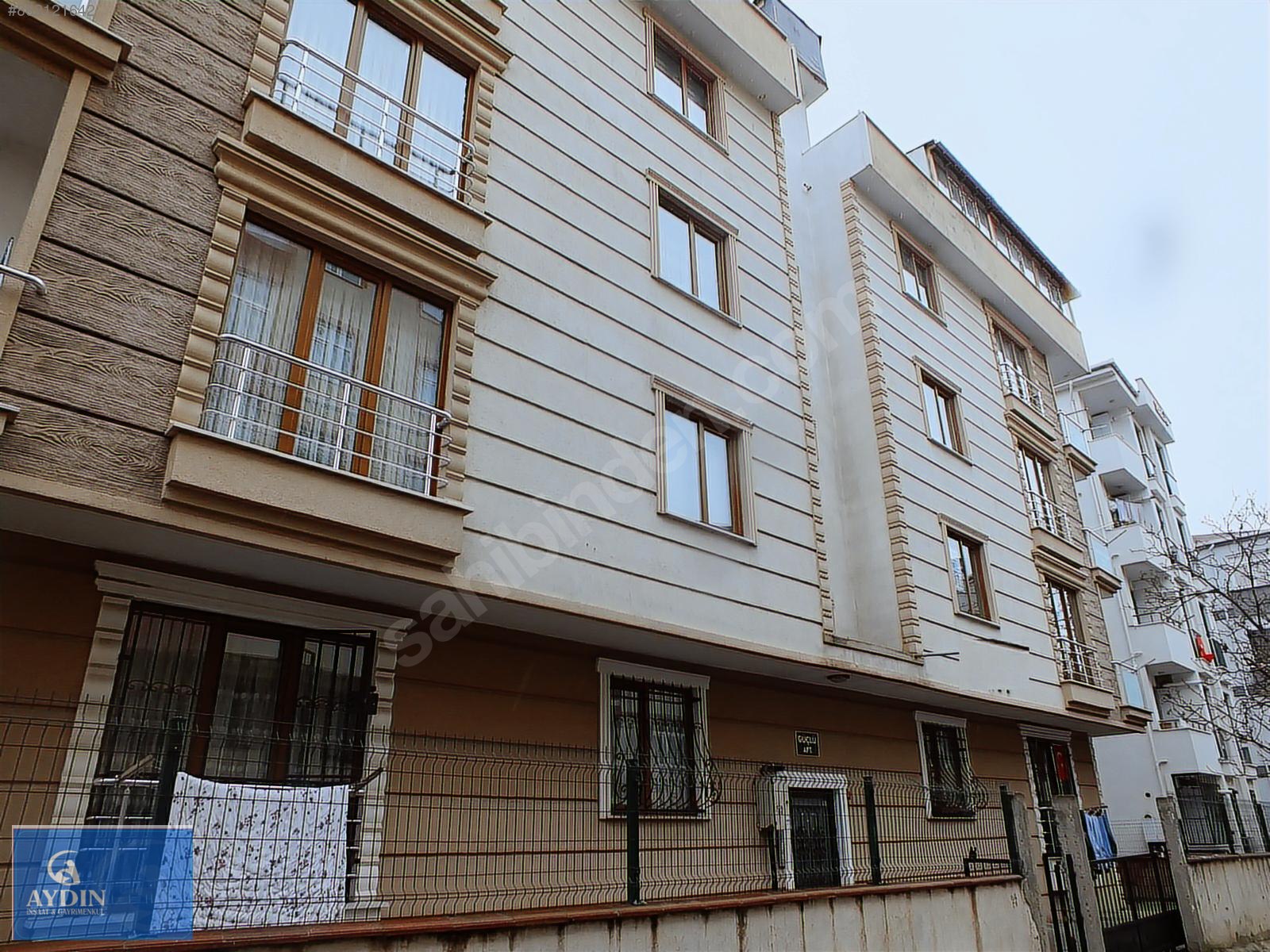 AYDIN İNŞAATTAN ESENLER MAH.3+1 SATILIK 120M2 İSKANLI DAİRE Satılık