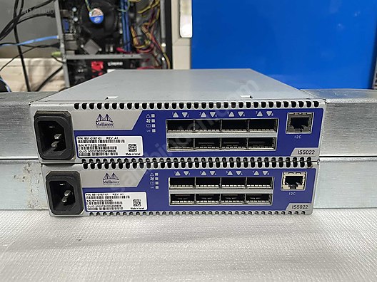 Mellanox IS5022 8-Port 40Gb QDR Infiniband Switch - Switch, Hub