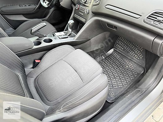 Vasıta / Otomobil / Renault / Megane / 1.5 dCi / Touch Plus