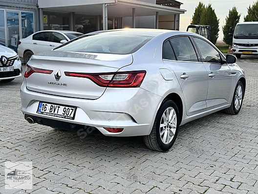 Vasıta / Otomobil / Renault / Megane / 1.5 dCi / Touch Plus