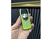 NOKIA 8210