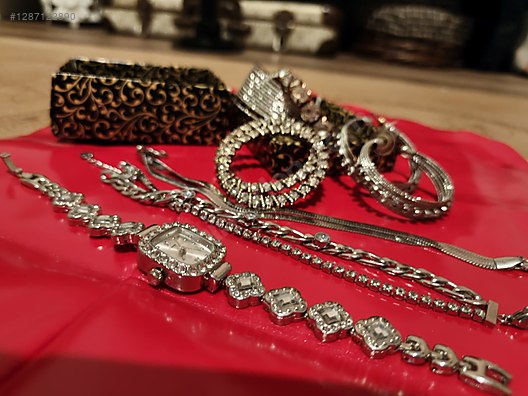 İkinci El ve Sıfır Alışveriş / Takı & Mücevher / Kolye / Bijuteri