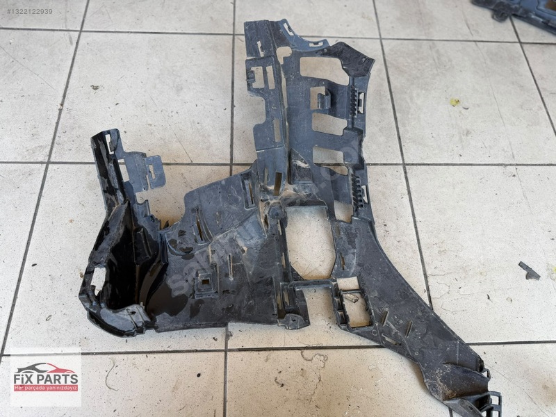 Mercedes C Tampon Tutacağı