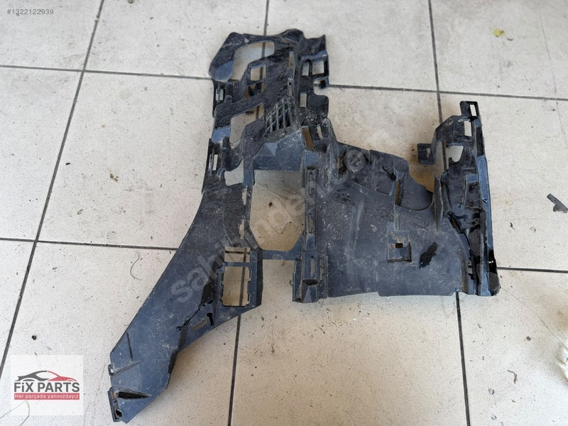 Mercedes C Tampon Tutacağı