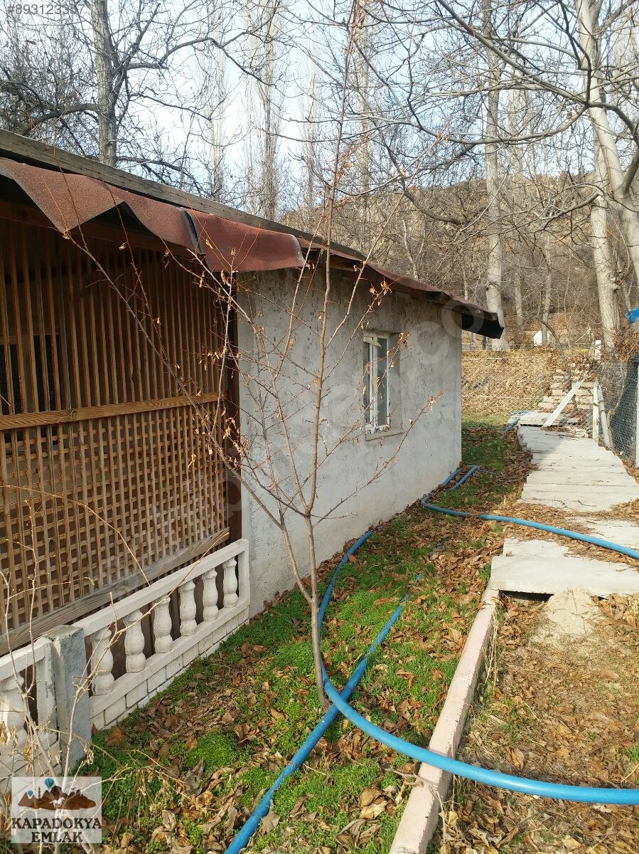 Nar Kasabasında Hazır Bağ evi Satılık Arsa İlanları