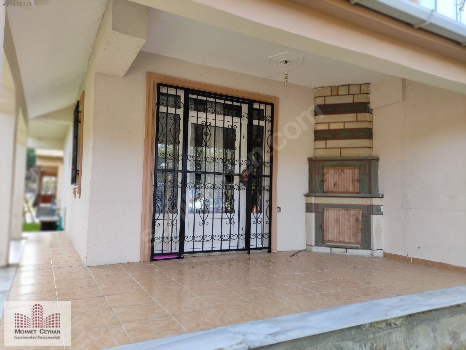 Yeniçiftlik�te Site İçi Mükemmel Konum Satılık Yazlık 130 m2 3+1