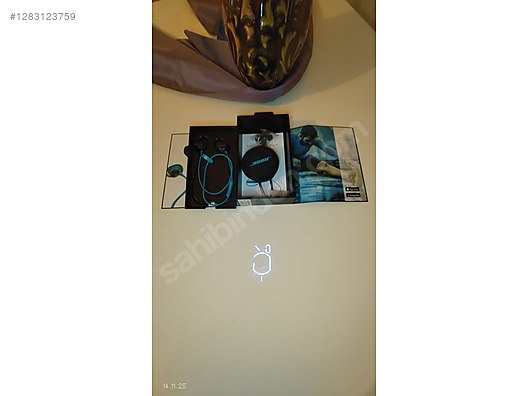 Used & Brand New Items / Cell Phones & Accessories / Accessories / Bluetooth Headphones