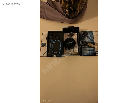 Used & Brand New Items / Cell Phones & Accessories / Accessories / Bluetooth Headphones