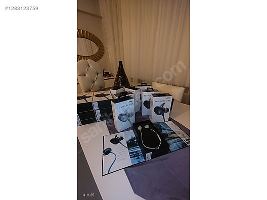 Used & Brand New Items / Cell Phones & Accessories / Accessories / Bluetooth Headphones