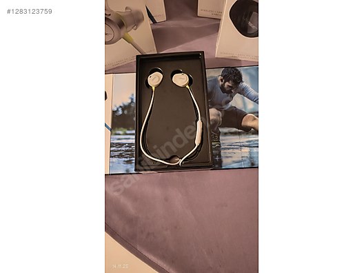 Used & Brand New Items / Cell Phones & Accessories / Accessories / Bluetooth Headphones