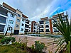 GÜÇ'TEN AKÇAYDA MÜSTAKİL BAHÇELİ HAVUZLU ŞIK TASARIMLI 1+1 DAİRE