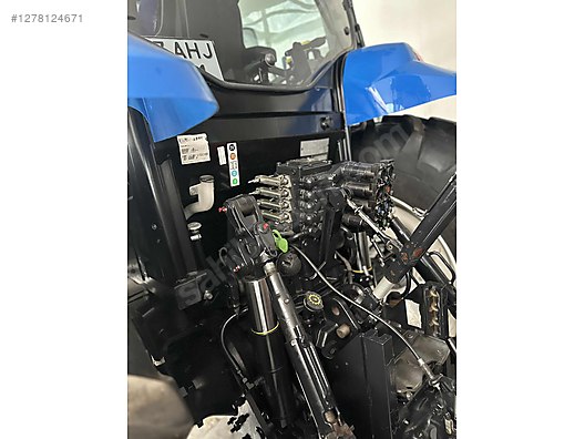 İş Makineleri & Sanayi / Tarım Makineleri / Traktör / New Holland / TR6.120