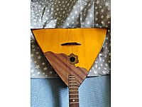 Satılık Büyük Masterdan ANTİKA Prima Balalaika