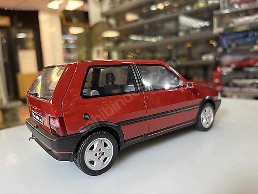 FIAT Uno Turbo i.e. ミニカー 1/18赤 FIAT Uno Turbo i.e. ミニカー 1/18赤 【公式通販】