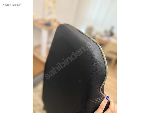 Used & Brand New Items / Gaming & Gamers Exclusive / Gaming Equipment / Gaming Chair