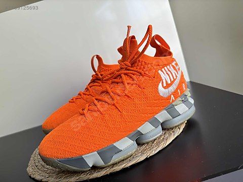 Lebron 15 vintage box best sale