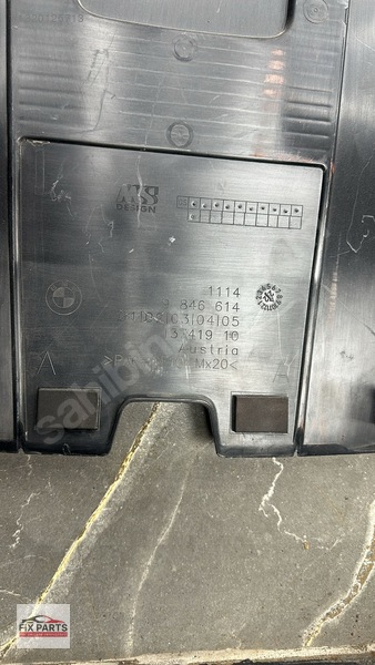 BMW X1 Motor Kapağı