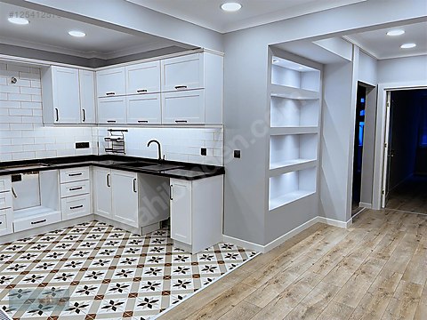 MODA'DA 2+1 YENİLENMİŞ, MÜKEMMEL, FIRSAT DAİRE...