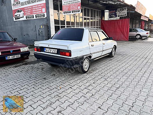 Vasıta / Otomobil / Renault / R 9 / 1.4 Broadway / 1.4 Broadway