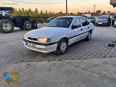 Tamamen orijinal 1994 model Opel Vectra yeni muayene