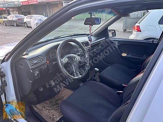 Vasıta / Otomobil / Opel / Vectra / 1.8 / GL