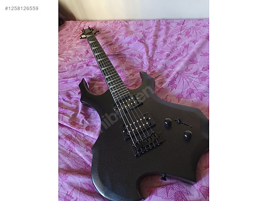 İkinci El ve Sıfır Alışveriş / Müzik / Müzik Aletleri / Telli Çalgılar / Gitar / Elektro