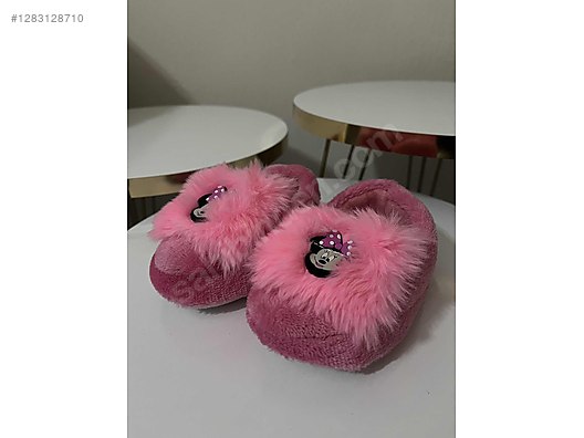 Used & Brand New Items / Mother & Baby / Baby Wear / Shoes & Bootees