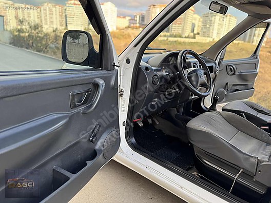 Vasıta / Minivan & Panelvan / Citroen / Berlingo / 1.9 D FG
