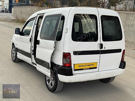 Vasıta / Minivan & Panelvan / Citroen / Berlingo / 1.9 D FG