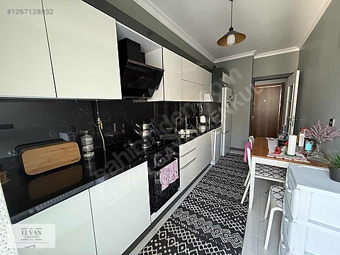 DEDEBAŞINDA GENİŞ 2+1 ELVAN 'DAN